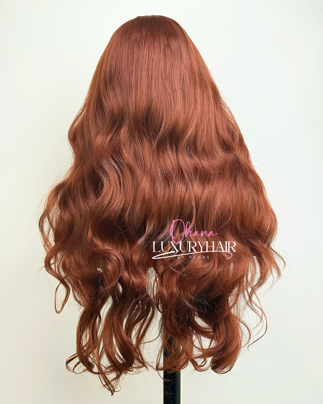 Perruque Bella – Le charme du volume et de la brillance