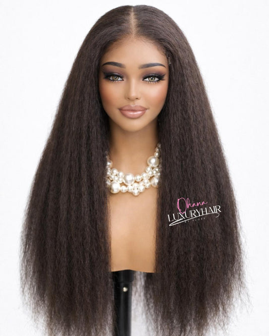 Perruque Naomi Kinky Straight Luxe- Lace HD Naturelle