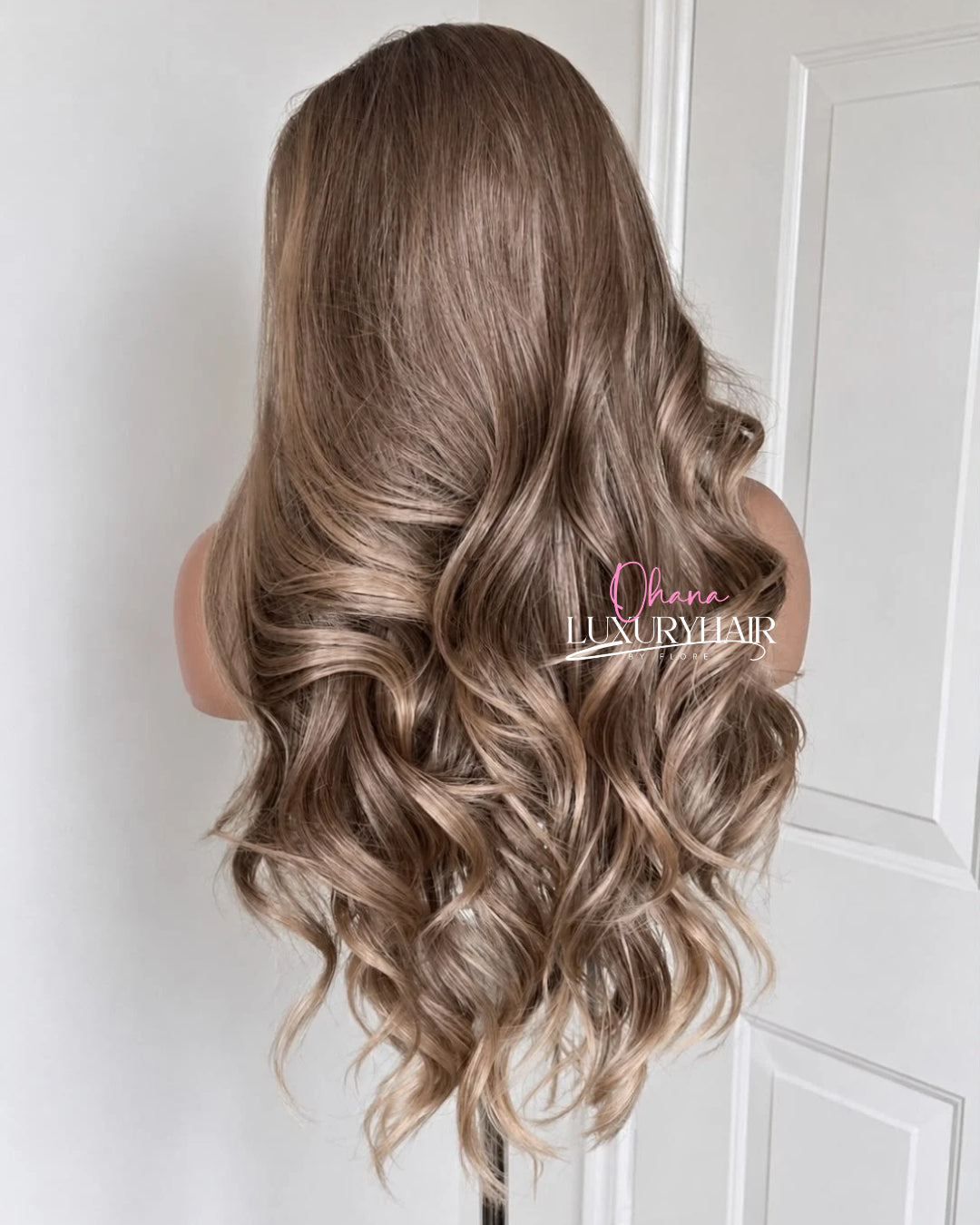 Chelsy–Perruque Ondulée Long Chocolat Effet Naturel